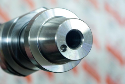 X57505100014 Вал распределительный левый CAMSHAFT LEFT MTU